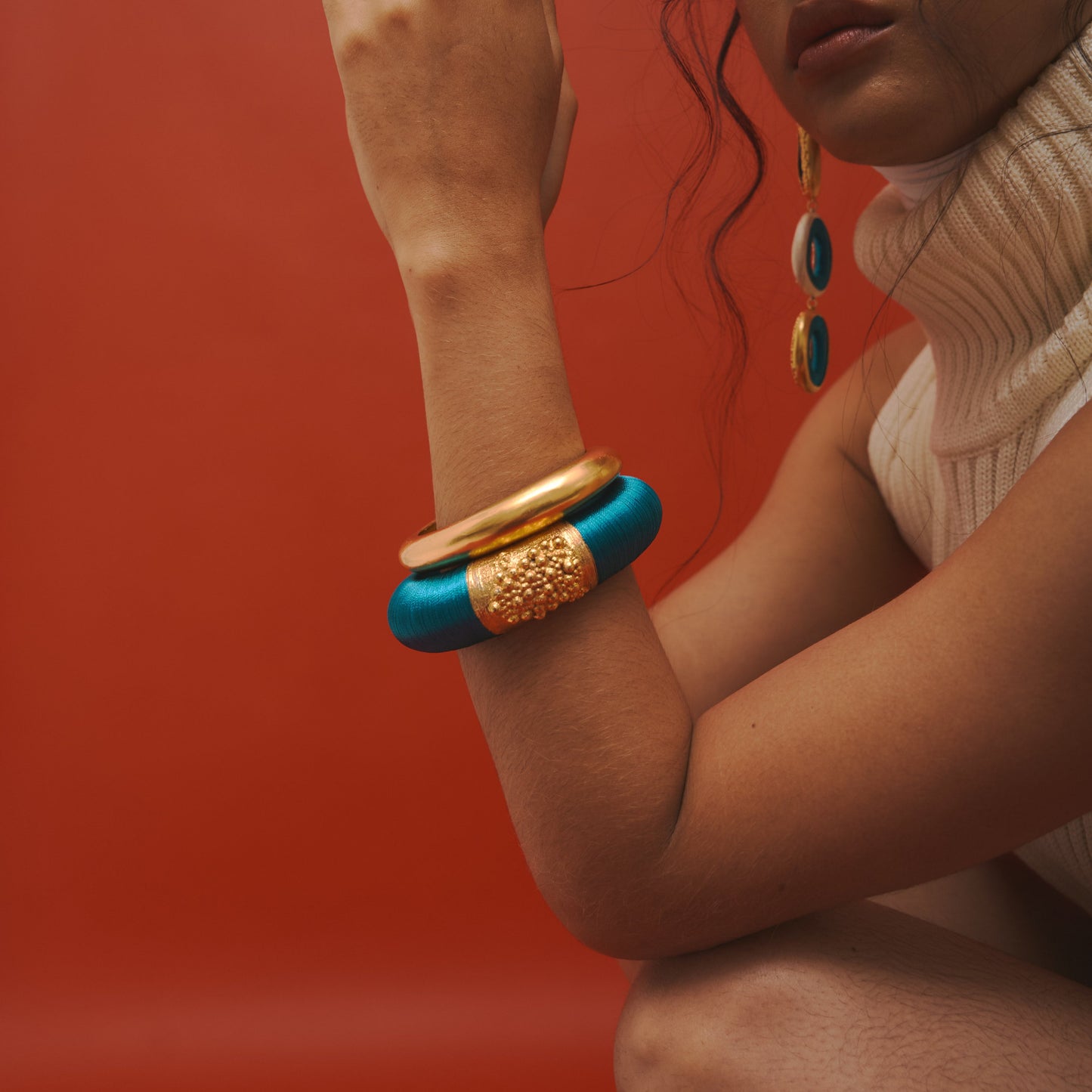 Brazalete Todos Hilando