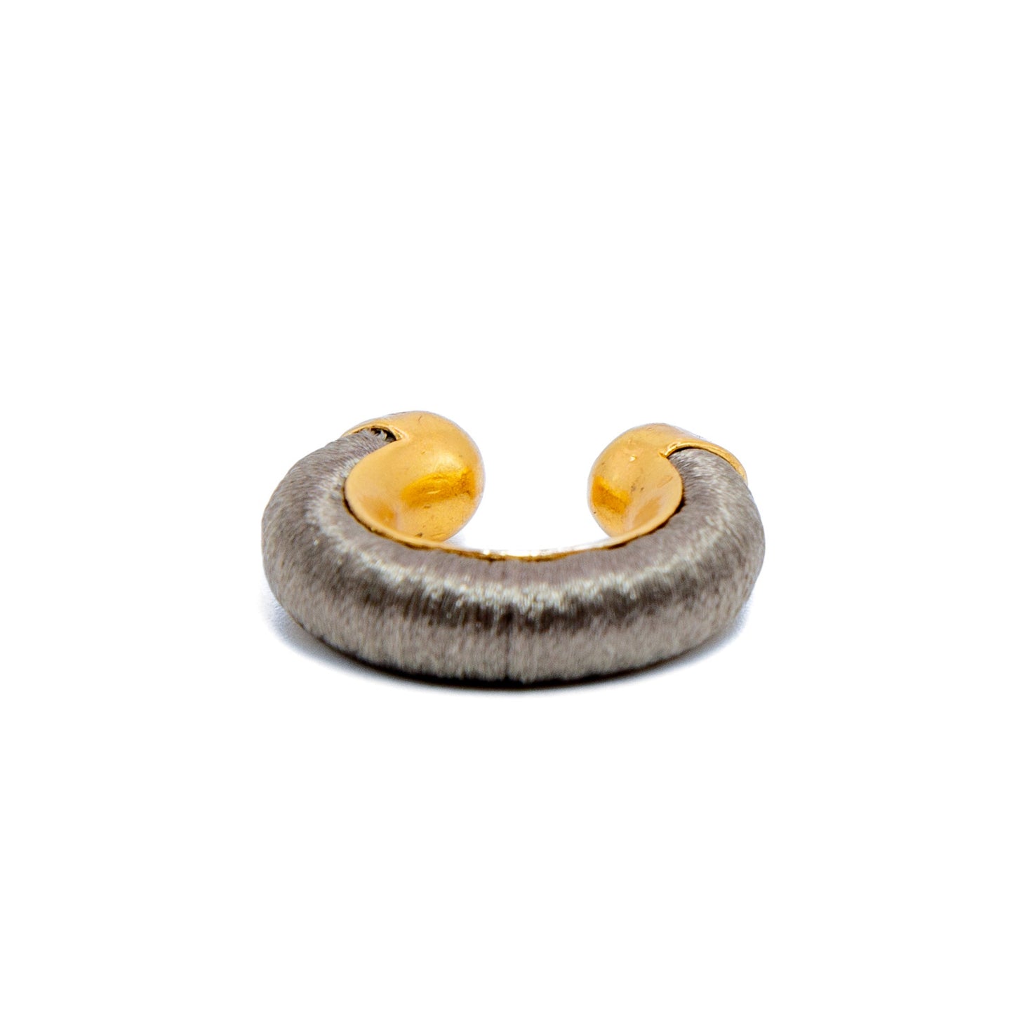 Maxi Tangle Earcuff - Knitted